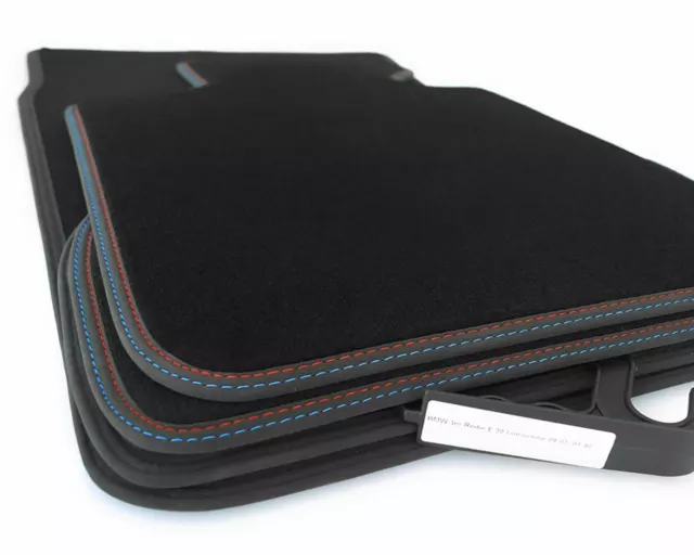 NEU Fußmatten passend für BMW 3er E30 Premium M3 Autoteppich, Ziernaht Rot Blau