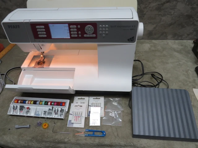 PFAFF Quilt Expression IDT Sewing Machine Foot Pedal Case Accessories Shown PFAFF Quilt Expression IDT Sewing Machine Foot Pedal Case Accessories Shown