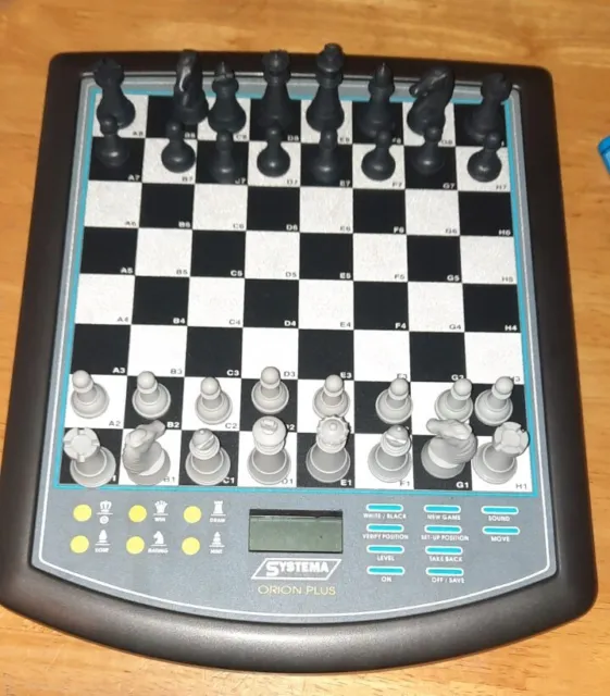 Vintage Classic Systema 911 Orion Plus Electronic Computer Chess & Checkers CF 2