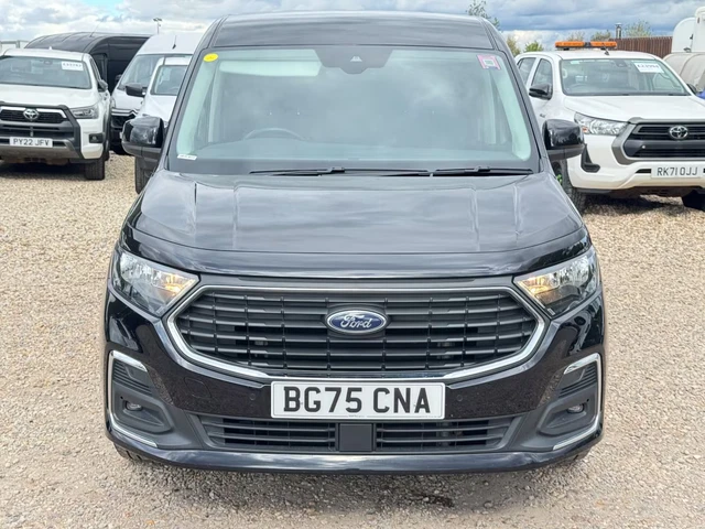 2025 FORD TRANSIT Connect 2.0 EcoBlue 102ps Limited Van PANEL VAN ...