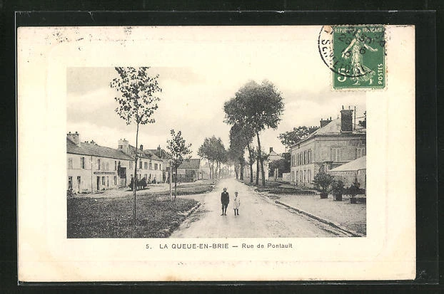 CPA La Queue-en-Brie, Rue de Pontault