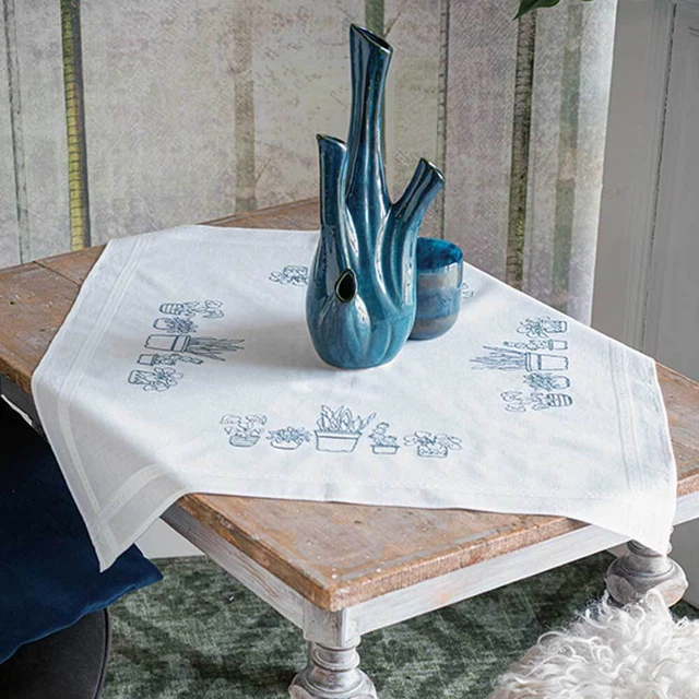 Kit Broderie Point De Croix Vervaco – Nappe Kolibri (Oiseau) – Complet Avec Toile, Fils