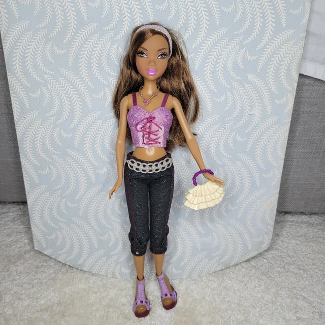 POUPÉE ARTICULÉE MY SCENE KENNEDY CHEVEUX COUPÉS,AVEC SES VÊTEMENTS