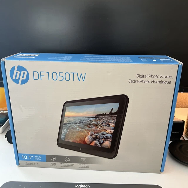 HP 10.1" LCD 8GB WiFi Digital Photo Frame, Support SD Card, Built-in Speakers