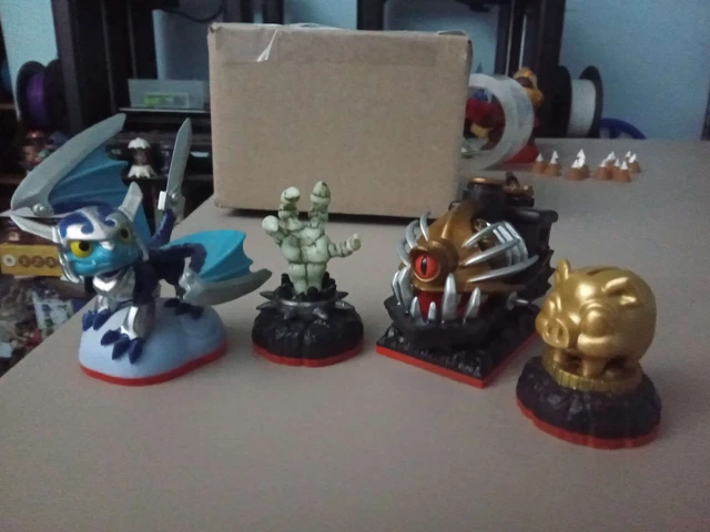 Skylanders Trap Team Nightmare Express Level Pack Complete Blades Piggy Bank