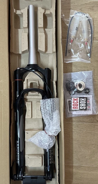FOURCHE MTB ROCK Shox JUDY TT - 26 V-Brake 1 1/8 Rouge Rétro Old