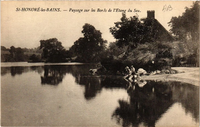 CPA St-HONORÉ-les-BAINS - Landscape on the Borders of the Etang du Seu (457049)