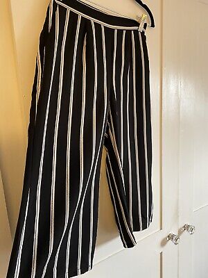 New Look Stripe 3/4 Length Trousers Age 10-11