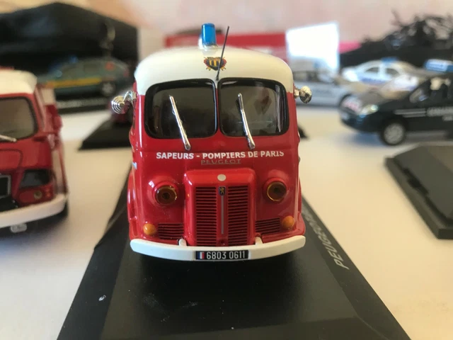 Altaya 1/43 - Peugeot D3A - Version Pompiers - Diecast - Mint