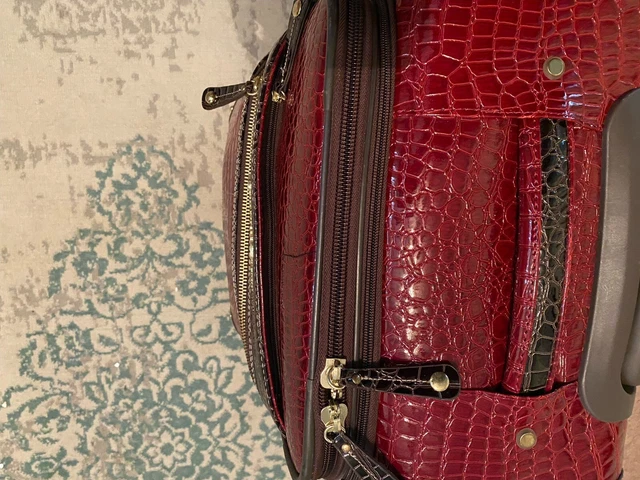 samantha brown croc luggage  Classic Collection 2 piece Carry On Spinner Tote 8
