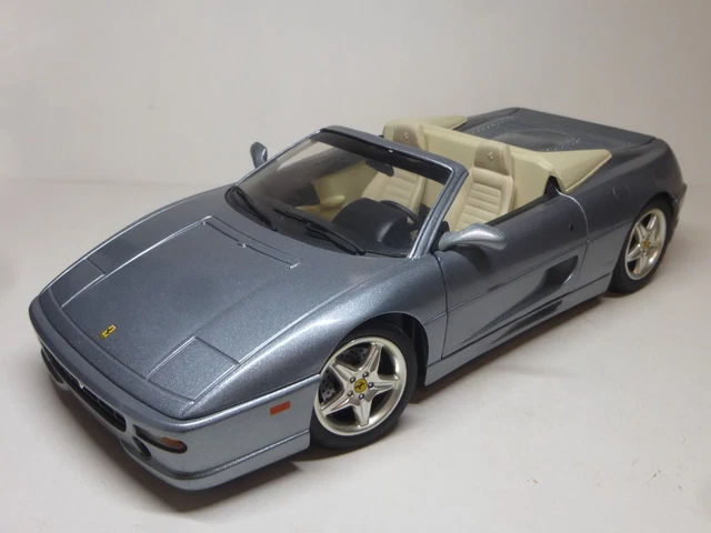 Ferrari F355 Spider 1/18 Hotwheels - Collection