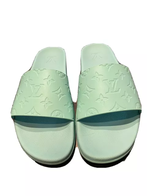 Louis Vuitton 1AA5OL Waterfront Mule , Green, Confirm