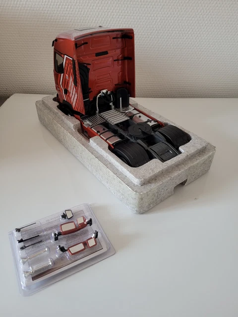 Renault Trucks T high 520 1/24 rouge - Eligor 113046-40 5