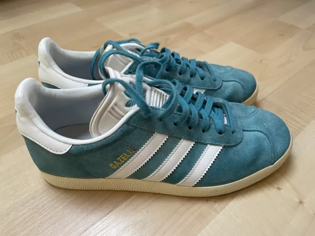 Adidas Gazelle Trainers – Blue and White – Size 5 – Great Condition RRP £85