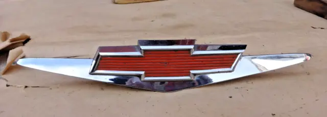 1960 1961 Chevy Truck V8 HOOD EMBLEM Original GM Bow Tie V-8