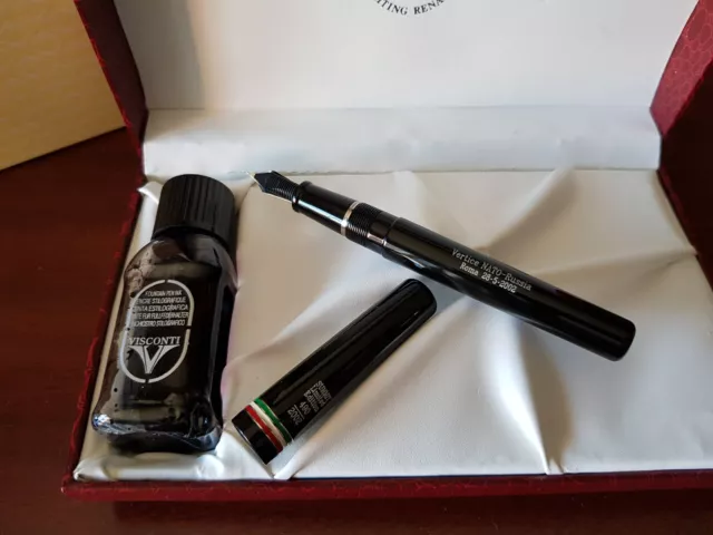 Visconti Fountain Pen Limited Edition 'Nato Russia Summit' 18k Nib 3