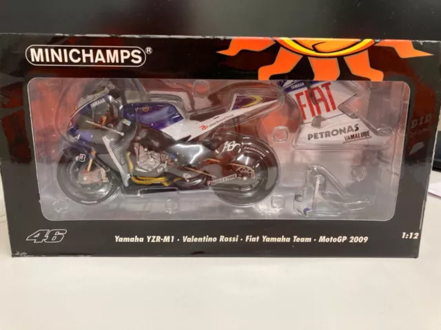 Minichamps 122093046 Yamaha YZR-M1 Valentino Rossi Moto GP 2009 Diecast Model