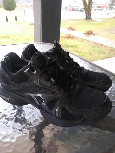 Reebok runtone deals shoes price