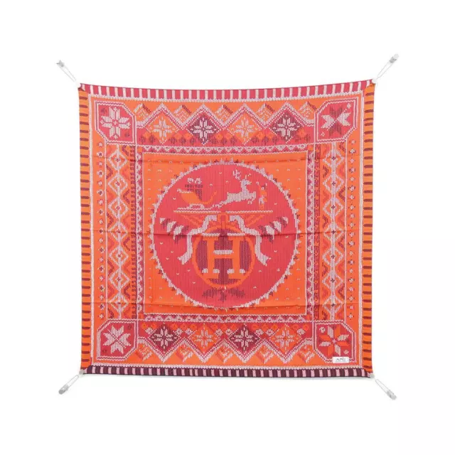 Authentic HERMES AU COIN DU FEU Carre 002993S Scarf  #260-006-917-5718