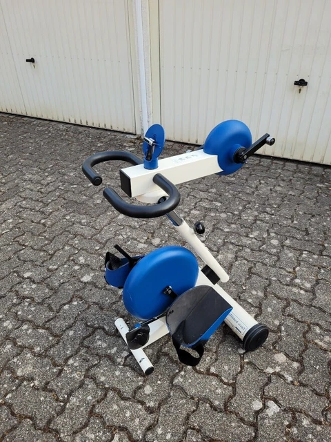 Movimiento Reck MOTOmed VIVA2 con entrenador de brazos y guía de piernas