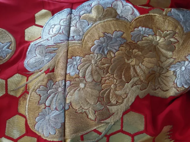 VTG UCHIKAKE KIMONO🌹Furisode RED Wedding FORMAL JAPANESE SILK HEAVY EMBROIDERY 12