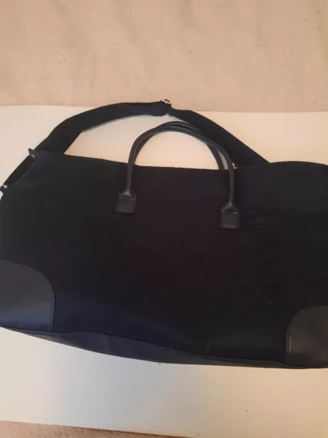 Travel Duffle Bag Carry On - Zippered with Detachable Shoulder Strap 23”W x 15”L