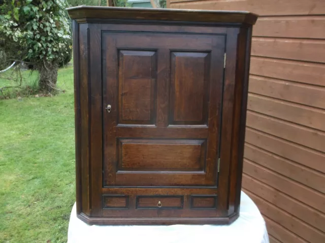 Antique Georgian Corner Cupboard 18th Century.