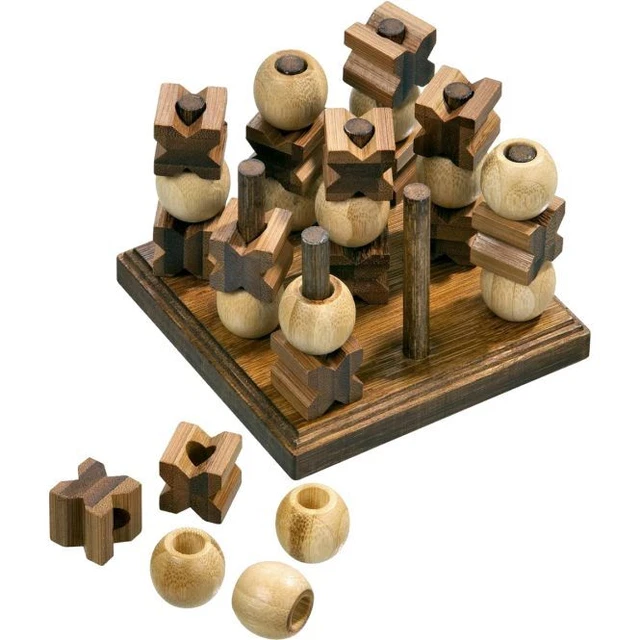 Brettspiel Tic Tac Toe, 3D, aus Bambus.