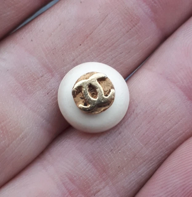 Bouton Ancien Créateur En Résine Couleur Rosé - Mercerie Vintage, Lot De 1 à 10 Pièces, Occasion