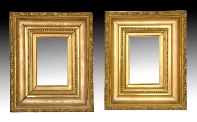 Pair of frames. Wood, stucco. 19th century.