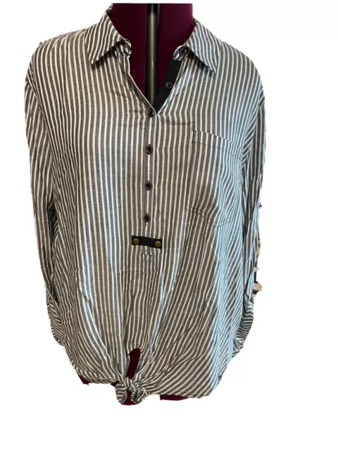 c est 1946 Shirt Sz XL Tie Front Gray And White Stripe