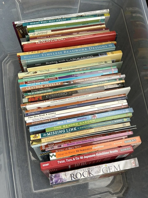 Lote de libros de cuentas/libros de fabricación de joyas/libros artesanales - al por menor = $888.00
