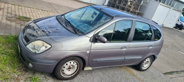 Renault Megane Scenic