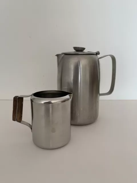 Vintage Old Hall Stainless Steel Hot Water Drink Coffee Tea Pot 1 1/2 Pint 6"