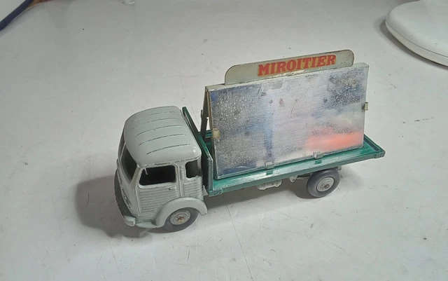 Dinky Toys Simca Cargo Miroitier – 1:43 – Camion Jouet Ancien Meccano France 1950 – Zamak