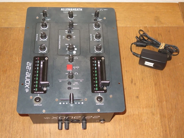 ALLEN & HEATH Xone:22 - 2-channel DJ mixer / WORKS WELL