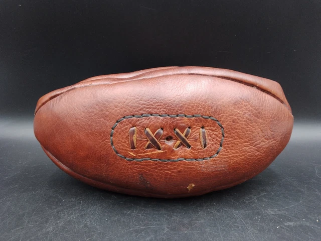 Ballon de foot vintage - La Boutique du Collectionneur