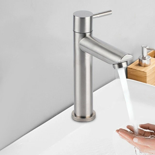 Robinet froid simple en argent élégant et fonctionnel pour bassin de comptoir