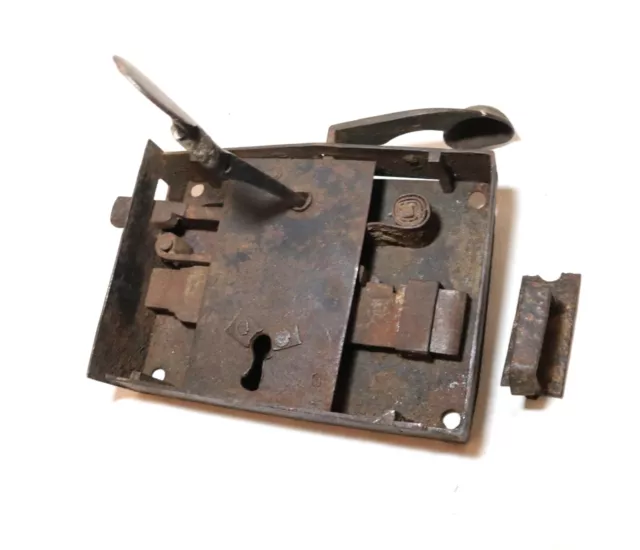 antique 18th century hand wrought iron door hardware handle salvage 1700's lock