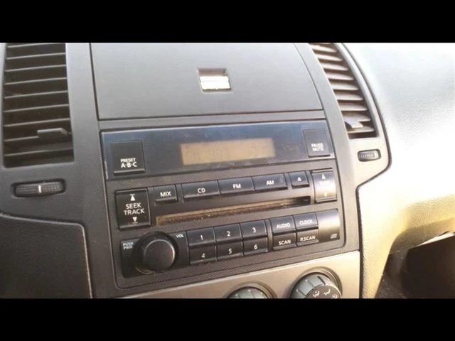 Audio Equipment Radio Receiver Am-fm-stereo-single CD Fits 05-06 ALTIMA 20471126