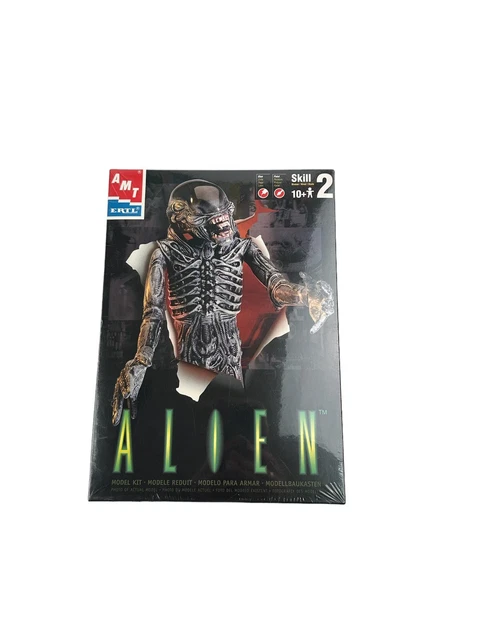 AMT ERTL ALIEN Vintage 1999 Model Kit New Sealed From 1979 Movie ...