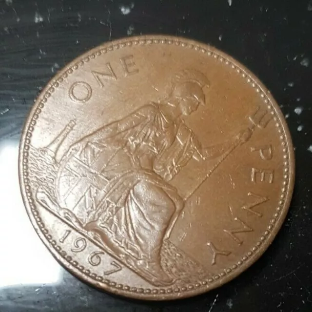 1967 Vintage Old Style British QE II Britannia Penny Coin (1d). COLLECTABLE 👑