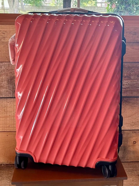 NWT TUMI 19 Degree Short Trip Expandable Wheeled Packing Case 26" Coral $895