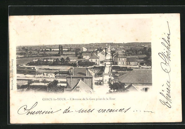 CPA Cercy-la-Tour, L'Avenue de la Gare taken from the Tower