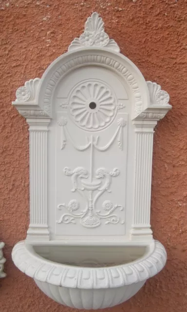 Fontana A Parete Cemento Bianco E Polvere Di Marmo Arredo Da Giardino No Marmo