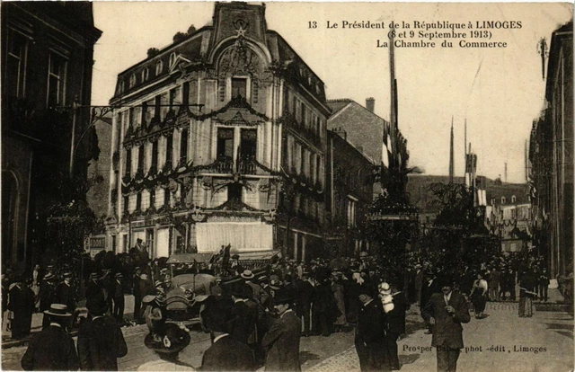 CPA AK Militaire Le President de la Republique (361736)