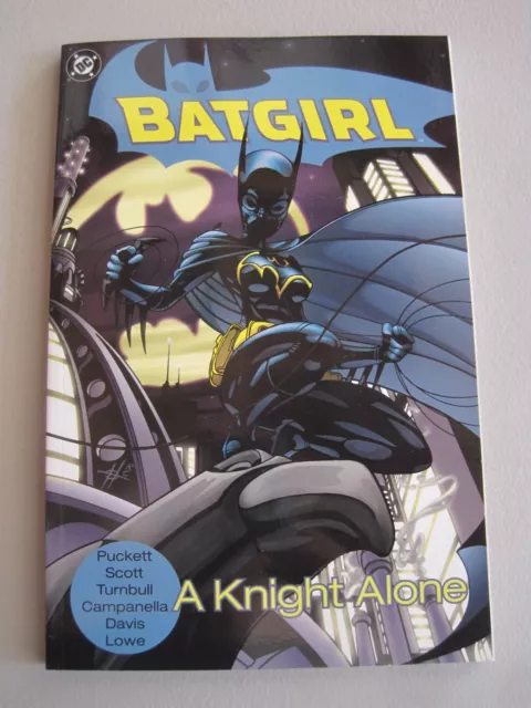 Batgirl The Flood by Bryan Q. Miller DC 2011 Graphic Novel TPB (15B)