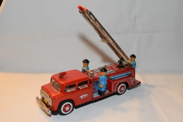 Tinplate Blech Red China Mf718 Mf 718 Fire Engine Truck Excellent Condition