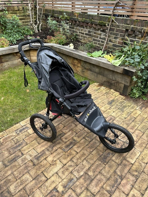 Out n about Nipper Sport V4 Running And Walking Buggy. Outnabout With Rain Cover 2
