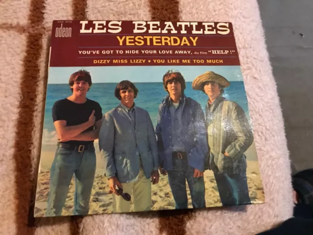 THE BEATLES French EP 45 YESTERDAY SOE 3772